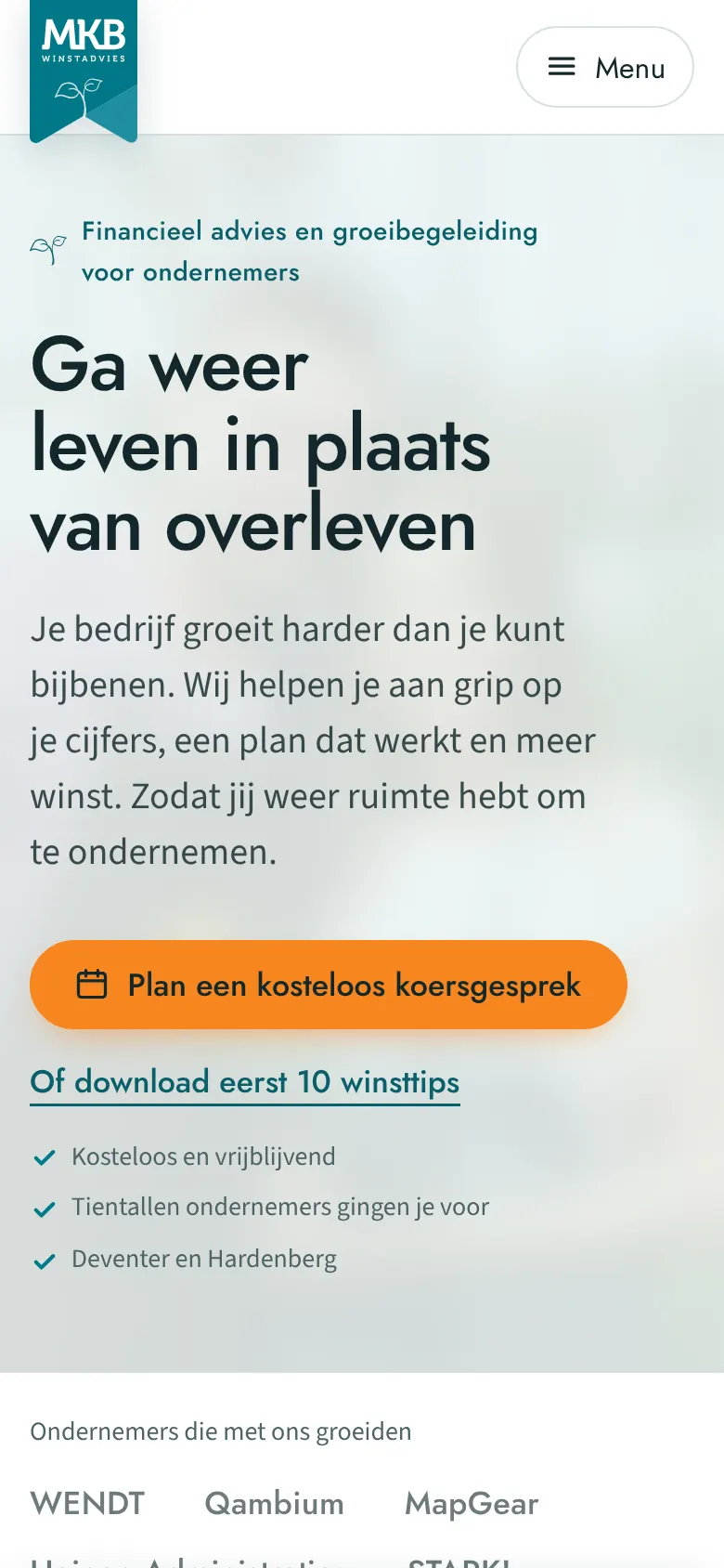 De nieuwe homepage van MKB Winstadvies op een telefoon